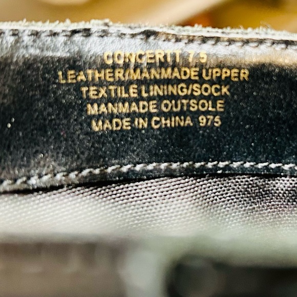 Betsy Johnson Black Leather Gold Stud Pull on Boots - Picture 4 of 7